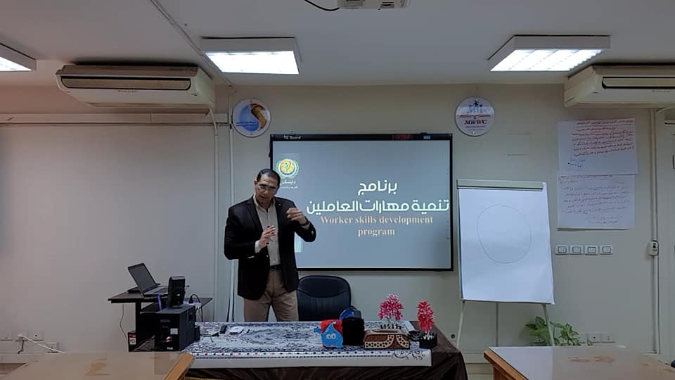 تسليم الشهادات